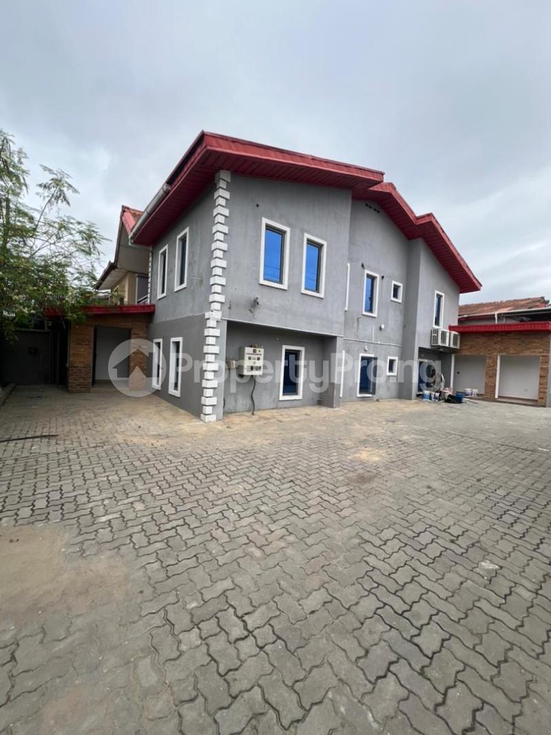4 bedroom House for rent  Lekki Phase 1 Lekki Lagos