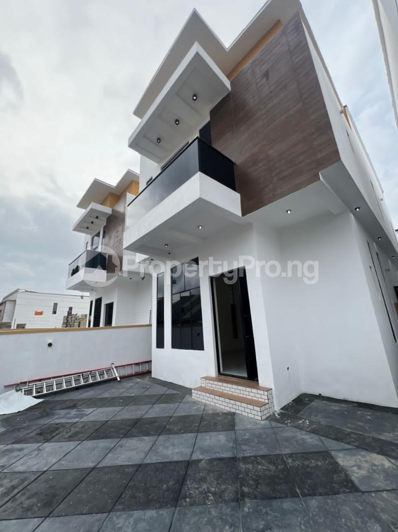 4 bedroom House for sale Sangotedo Ajah Lagos