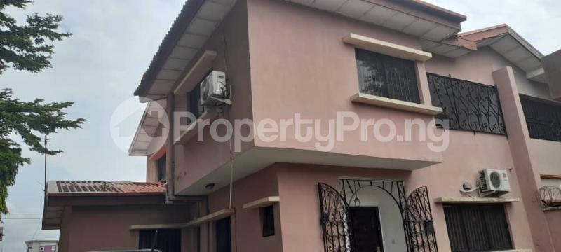 4 bedroom House for sale Lekki Lagos