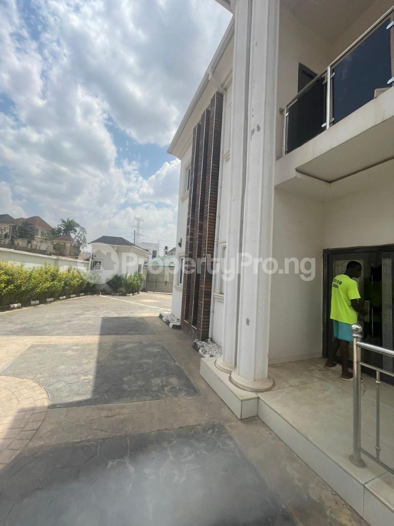 5 bedroom House for sale Dawaki Gwarinpa Abuja