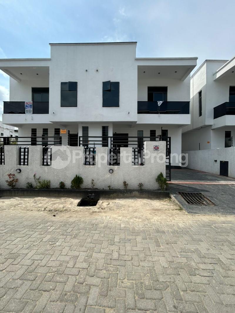 4 bedroom House for sale Lekki Palm City Ado Road Ajah Lagos