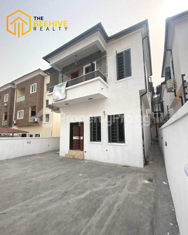 4 bedroom House for sale   Osapa london Lekki Lagos