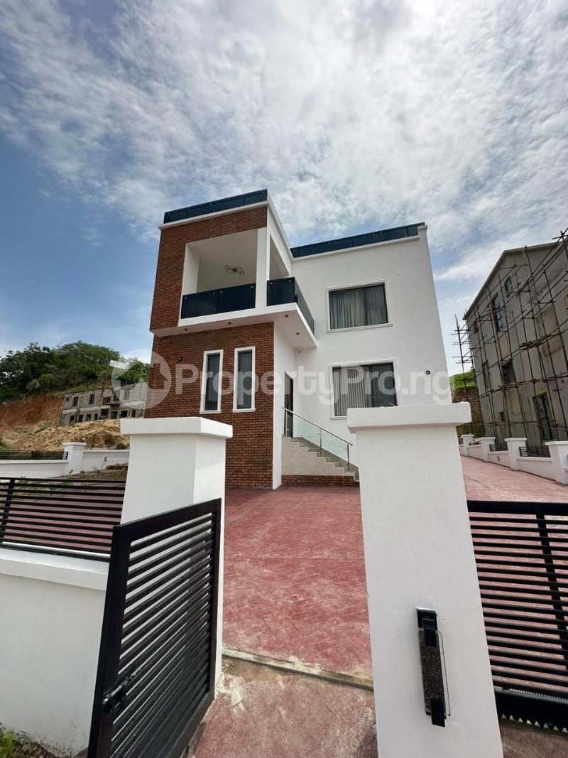 4 bedroom House for sale Guzape Abuja