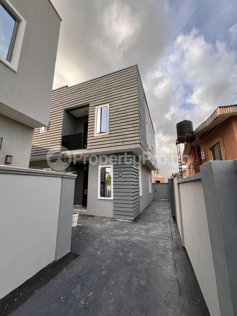4 bedroom House for sale Magodo GRA Phase 1 Ojodu Lagos