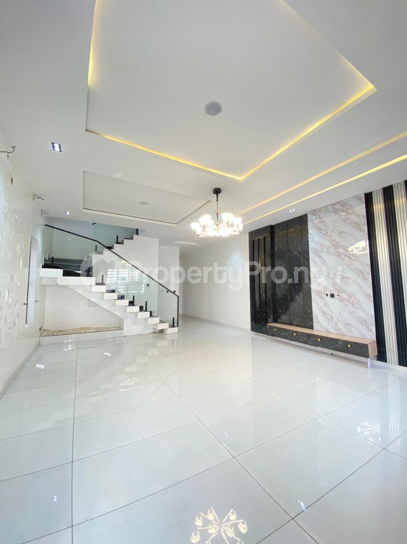 4 bedroom House for rent Ikota Lekki Lagos