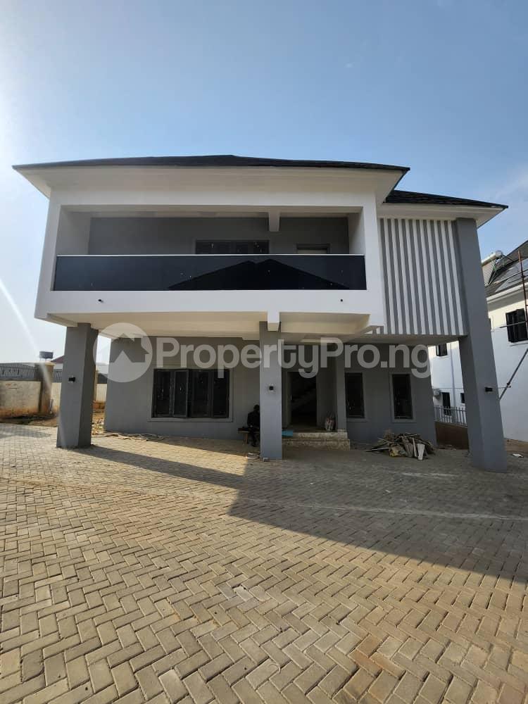5 bedroom House for rent Wuye Abuja