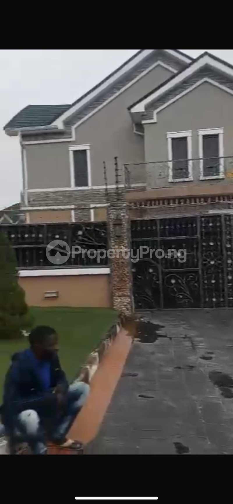 4 bedroom House for sale Suncity Estate Galadinmawa Abuja