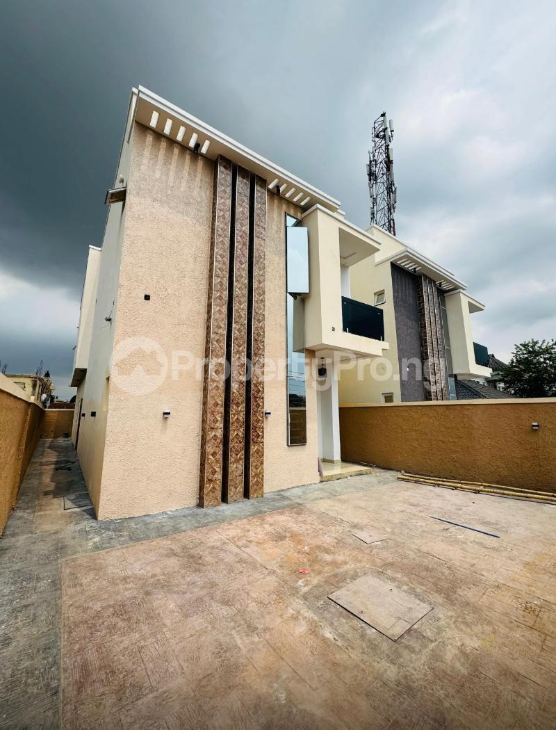 4 bedroom House for sale Berger Ojodu Lagos