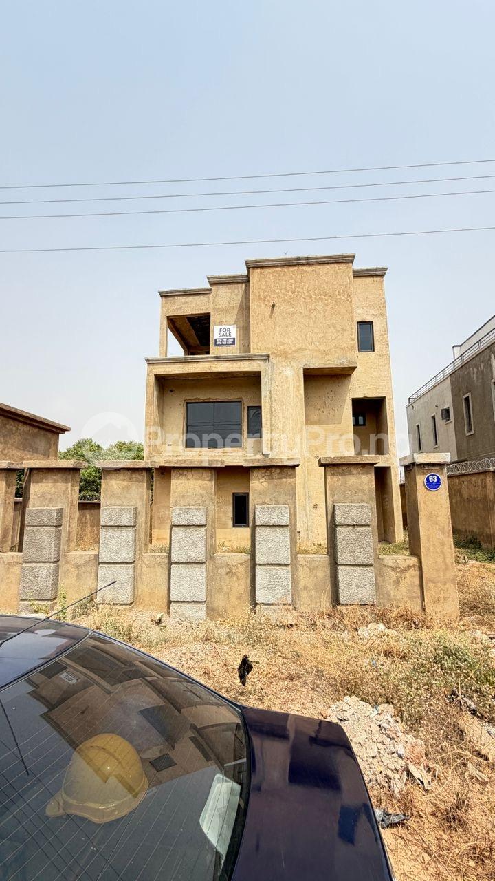 4 bedroom House for sale Life Camp Abuja