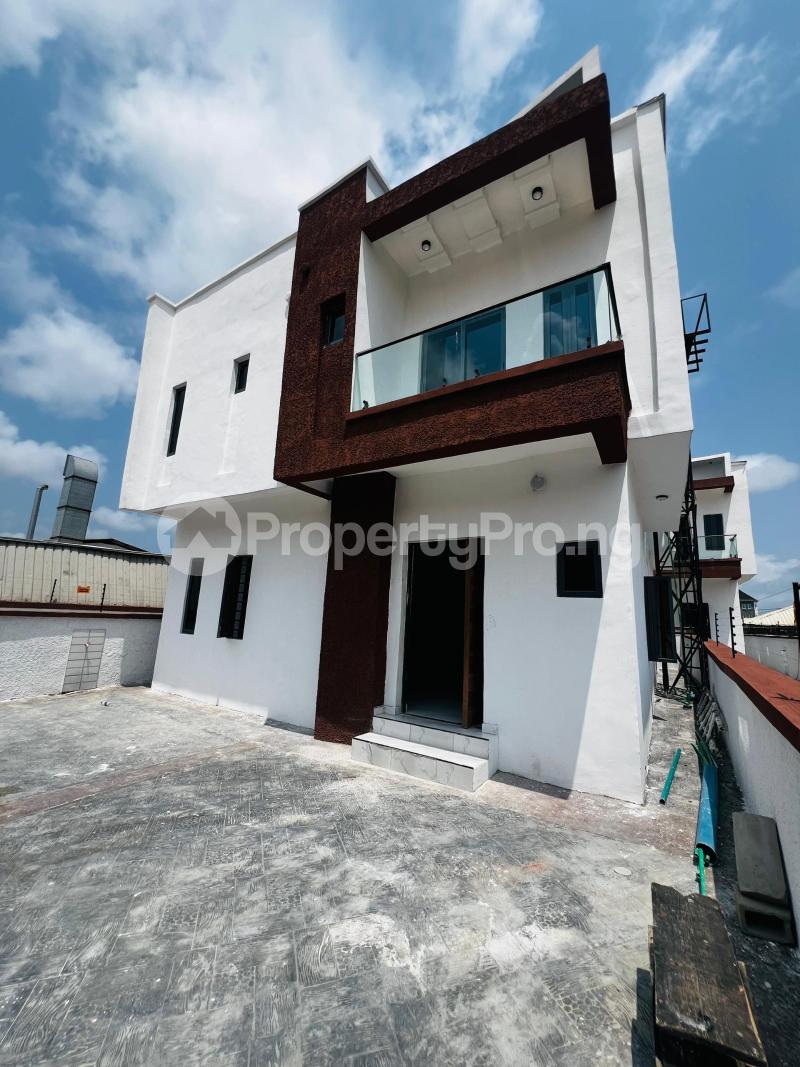5 bedroom House for sale Abijo Ajah Lagos