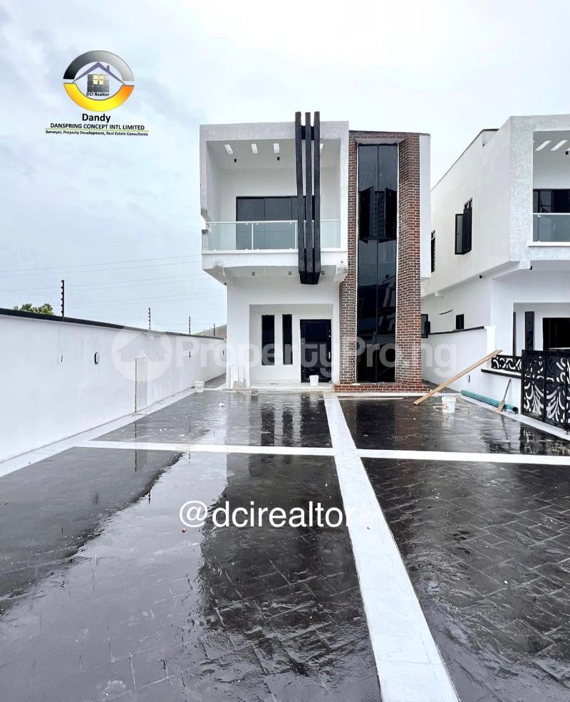 4 bedroom House for sale Ologolo Lekki Lagos