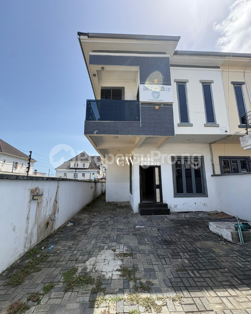 4 bedroom House for rent Chevron Lekki Lagos