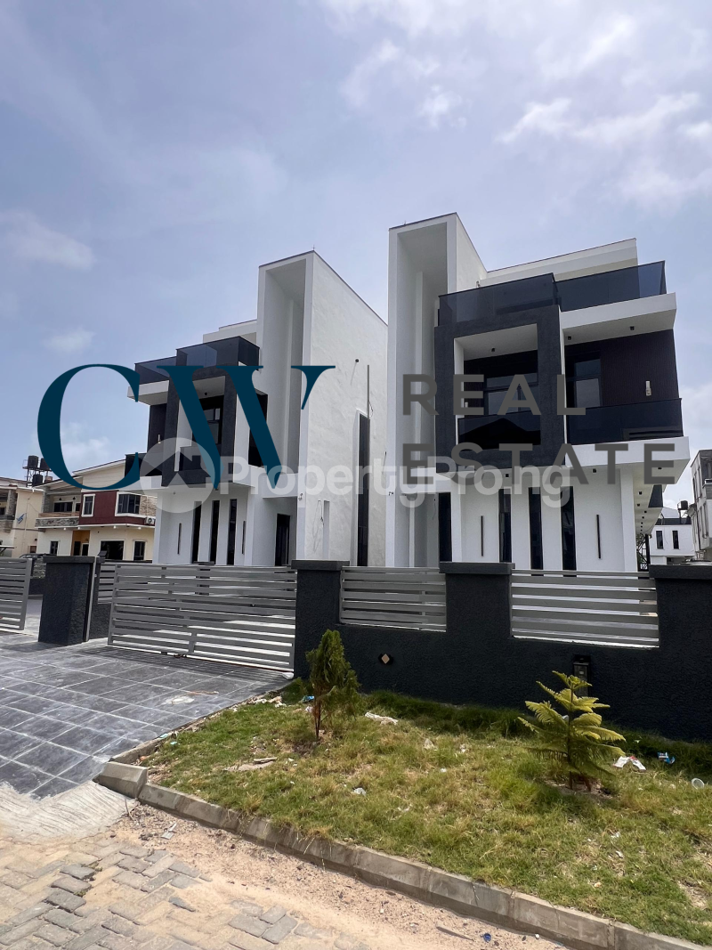 4 bedroom House for sale Orchid Road chevron Lekki Lagos
