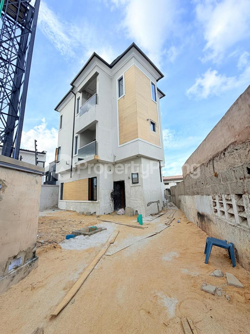4 bedroom House for sale Gbagada Lagos