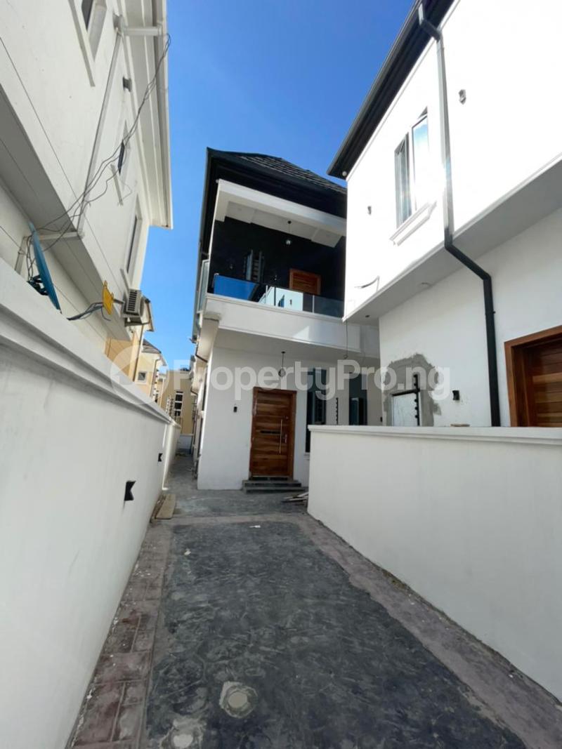 4 bedroom House for sale Ikota Lekki Lagos