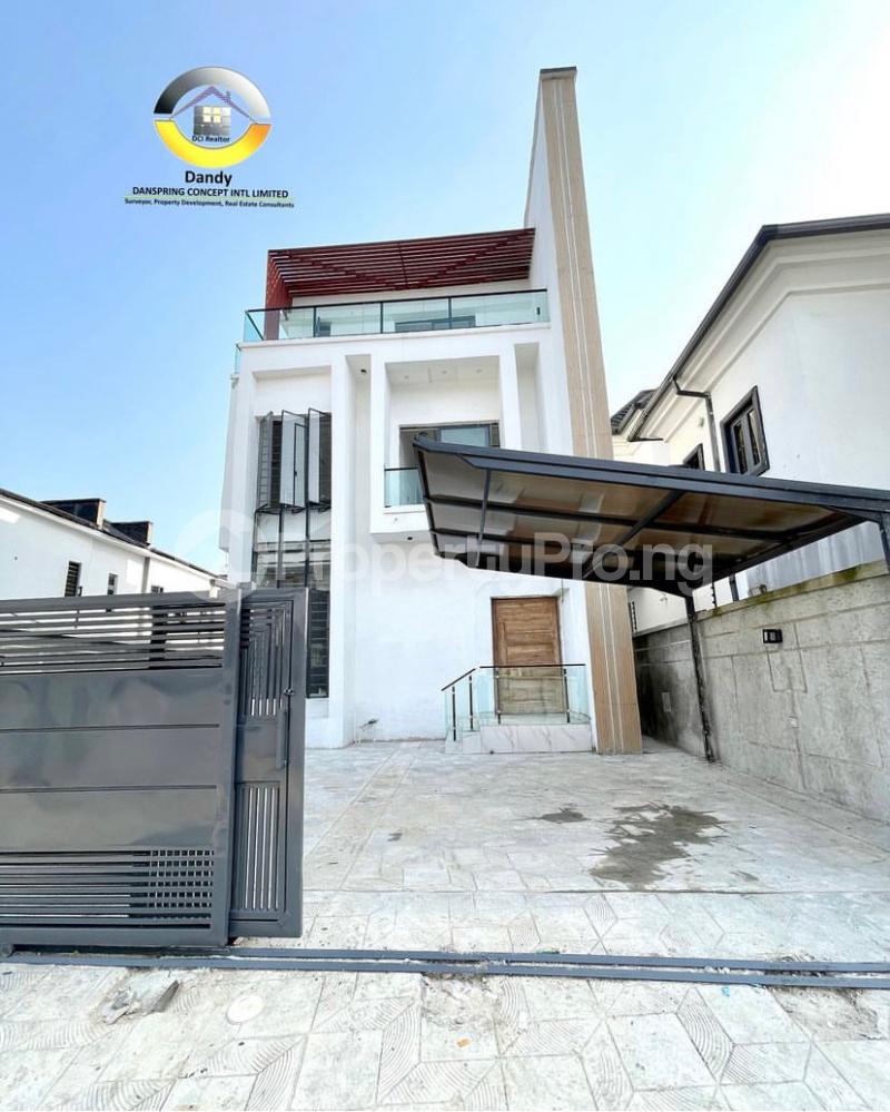 4 bedroom House for sale Ikota Lekki Lagos