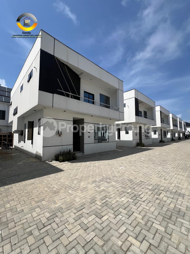4 bedroom House for sale orchid Lekki Lagos