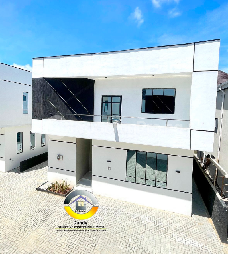 4 bedroom House for sale orchid Lekki Lagos