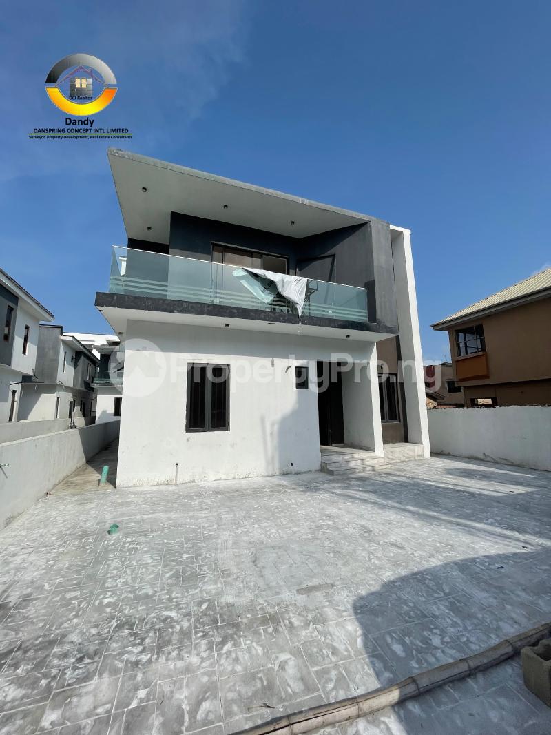 4 bedroom House for sale Ologolo Lekki Lagos
