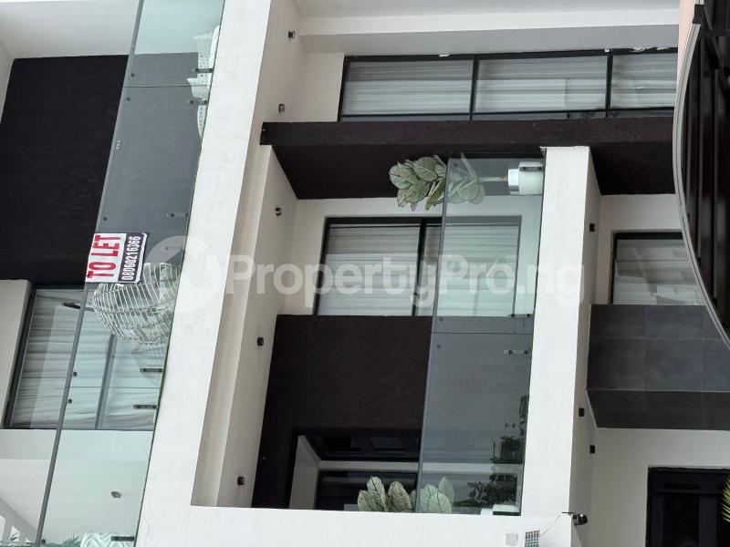 4 bedroom House for sale Ikota Lekki Lagos