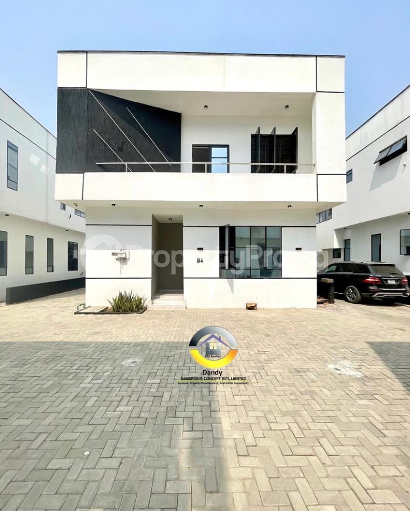 4 bedroom House for sale orchid Lekki Lagos