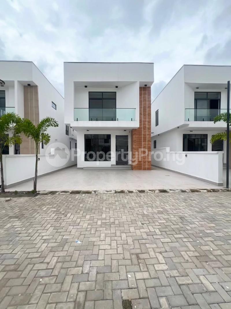 4 bedroom House for sale Chevron Lekki Lagos