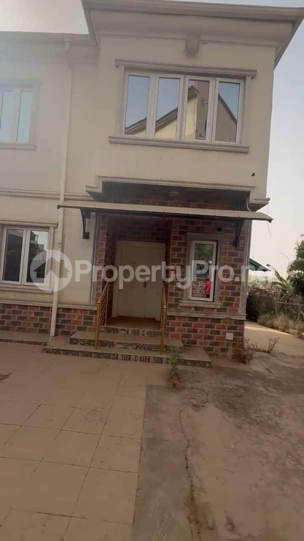 4 bedroom House for sale Idu Abuja