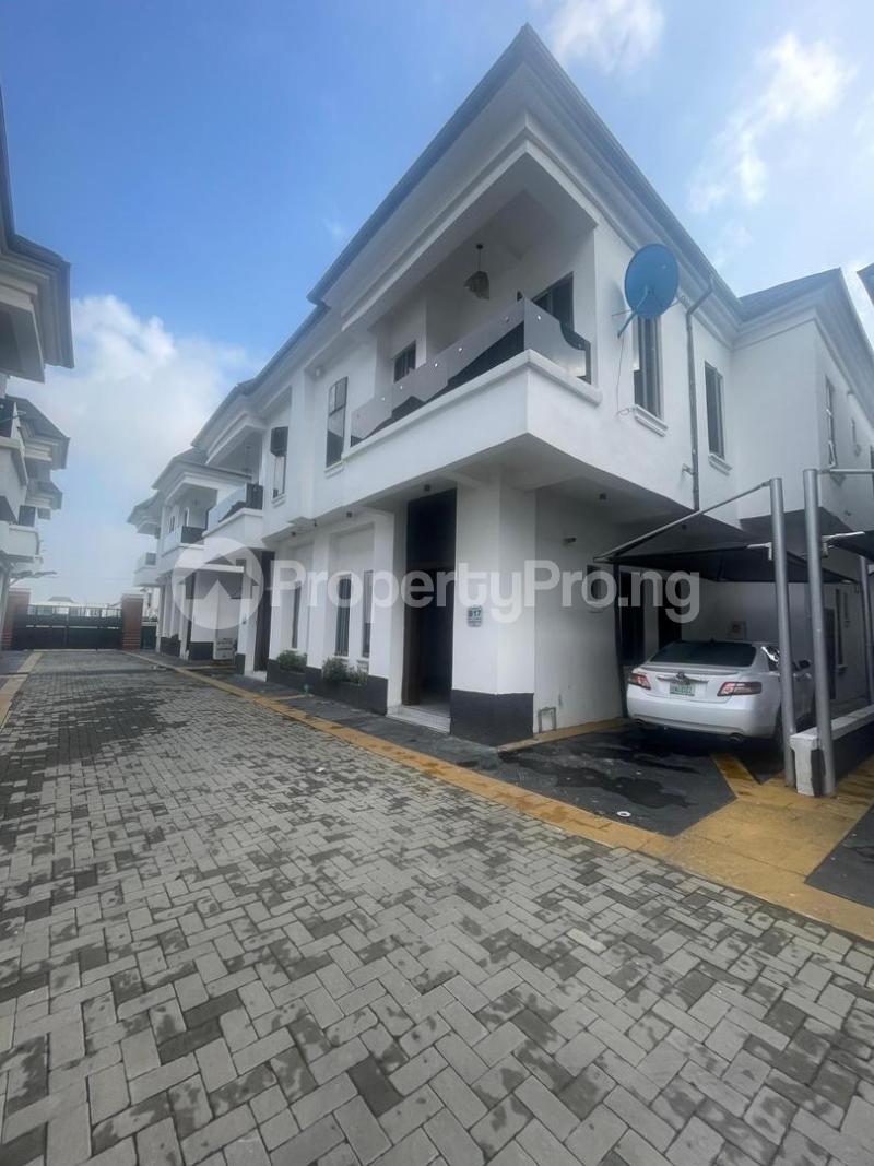 4 bedroom House for sale chevron Lekki Lagos