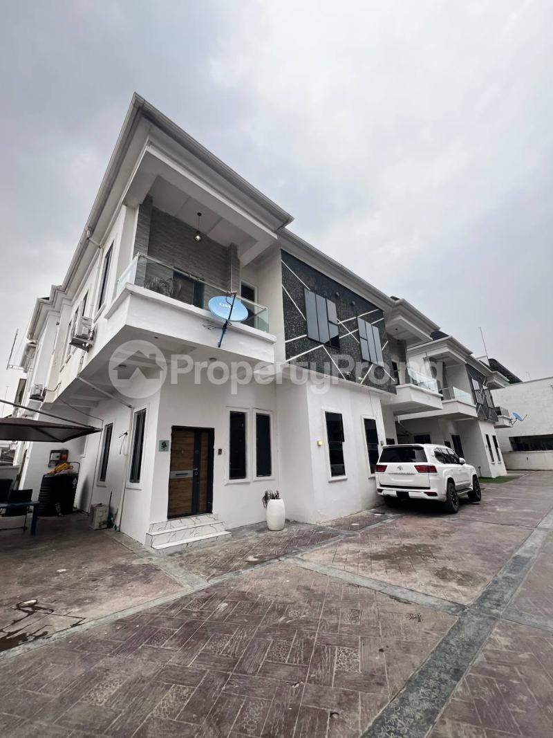 4 bedroom House for sale orchid Lekki Lagos