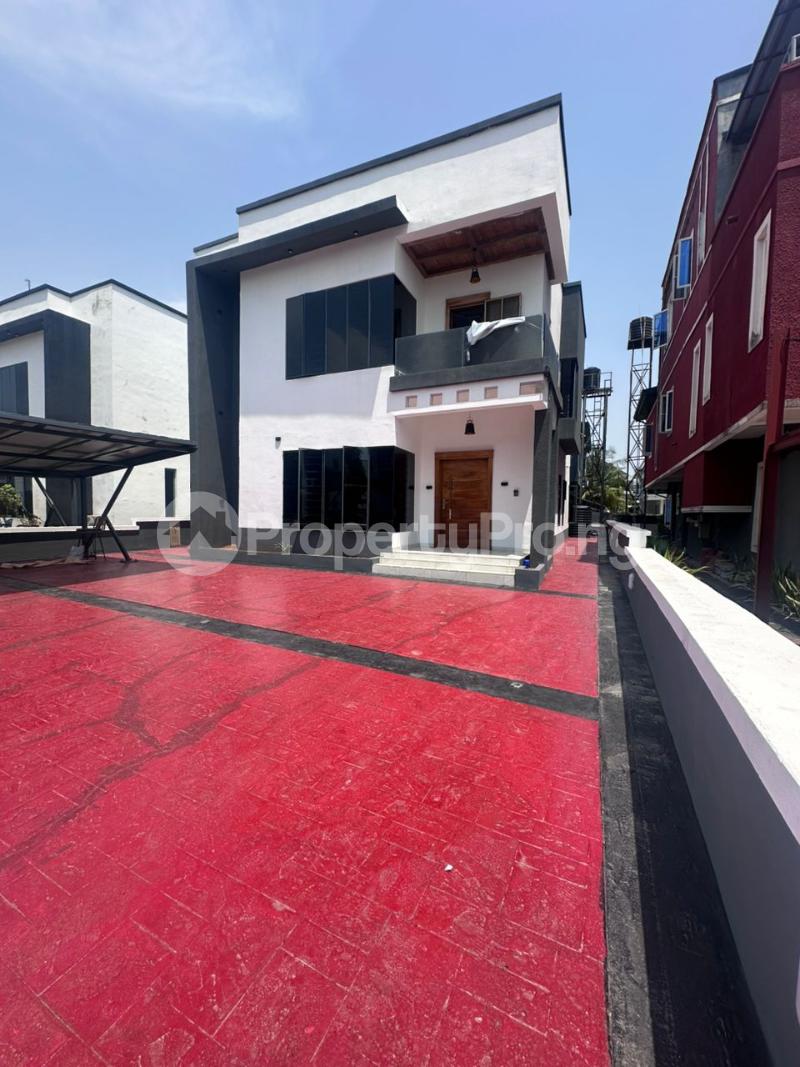 4 bedroom House for sale Lekki Lagos