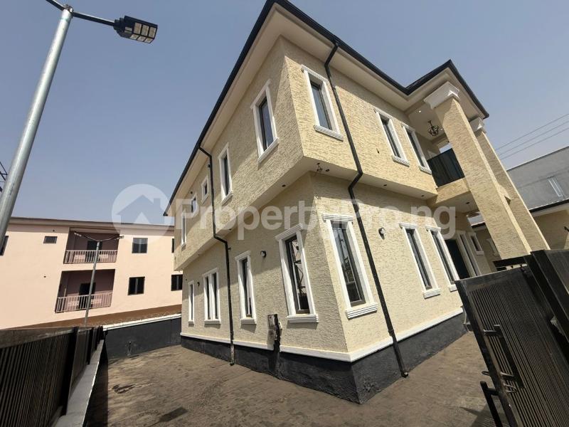 4 bedroom House for sale Gaduwa Abuja