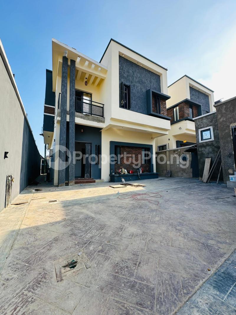 4 bedroom House for sale Acme road Ogba Lagos