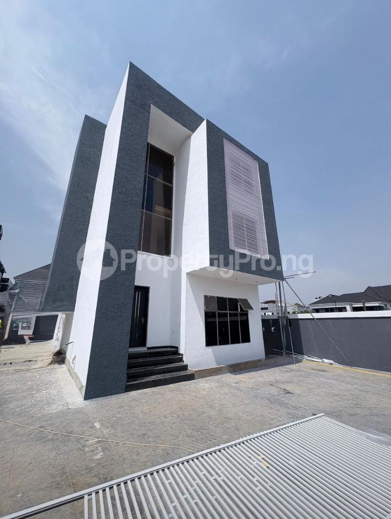 4 bedroom House for sale Kolapo Ishola Gra Ibadan Oyo
