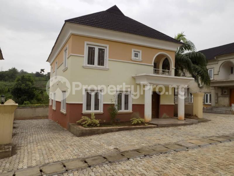 4 bedroom House for sale Pine Street Alalubosa Ibadan Oyo