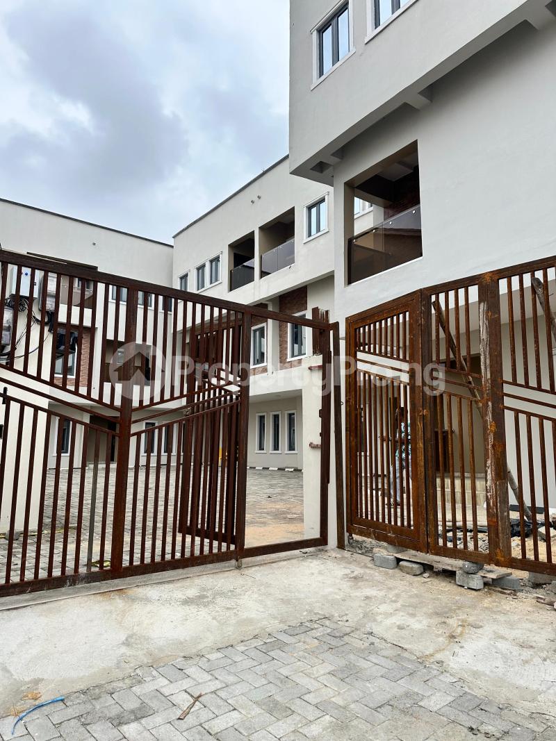 3 bedroom Flat / Apartment for sale Gbagada Lagos