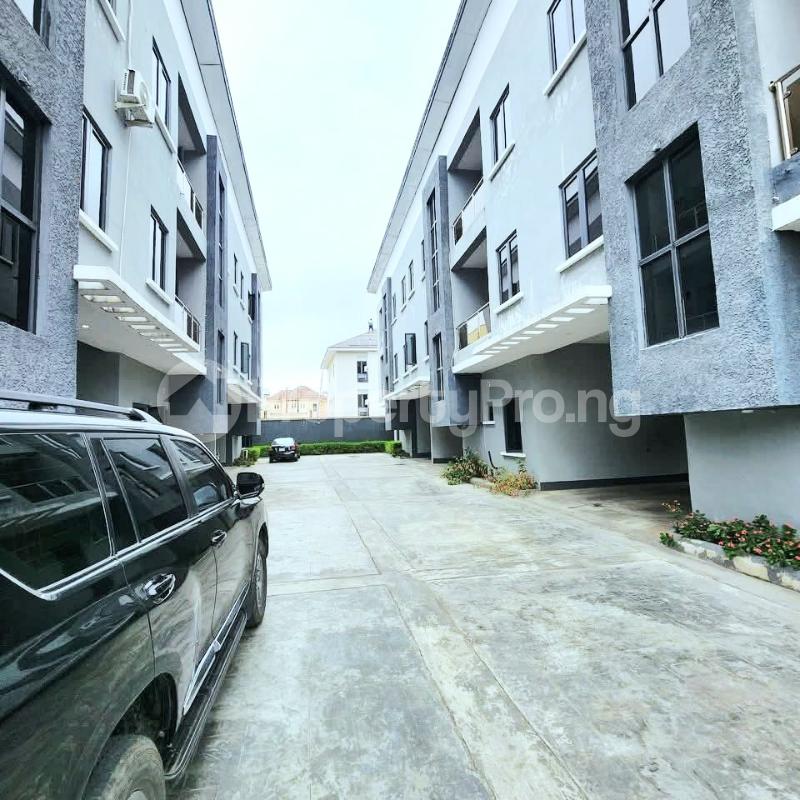 4 bedroom House for rent ONIRU Victoria Island Lagos