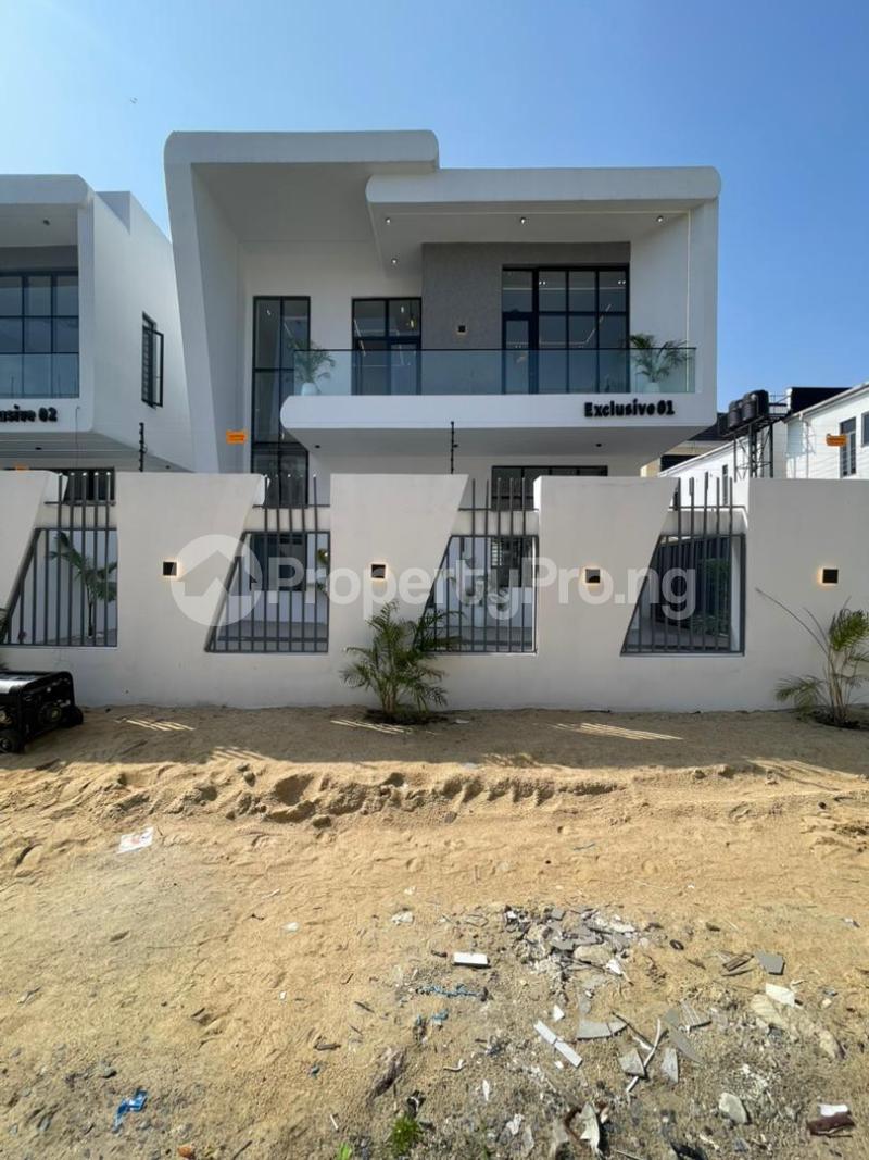 4 bedroom House for sale Ado Ajah Lagos