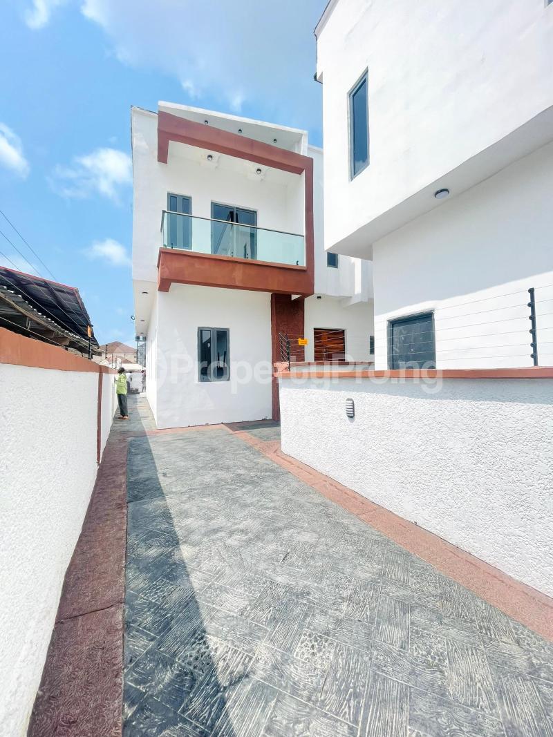 4 bedroom House for sale Opebi Ikeja Lagos