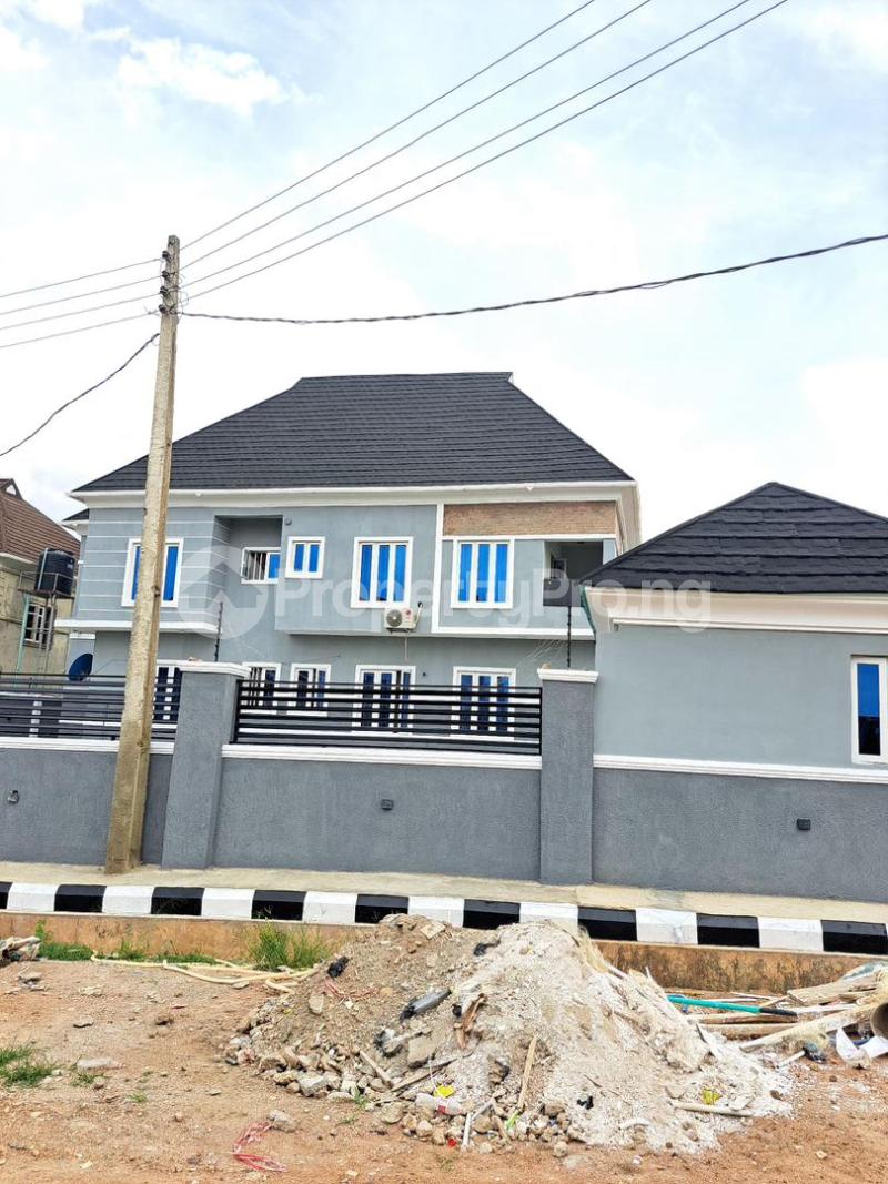 House for sale Alpha Graced Estate Jericho Extension Sumonu Iletuntun/Jericho extension Ibadan Oyo - 0