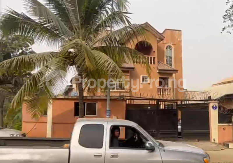 4 bedroom House for sale Area 2 Garki 1 Abuja