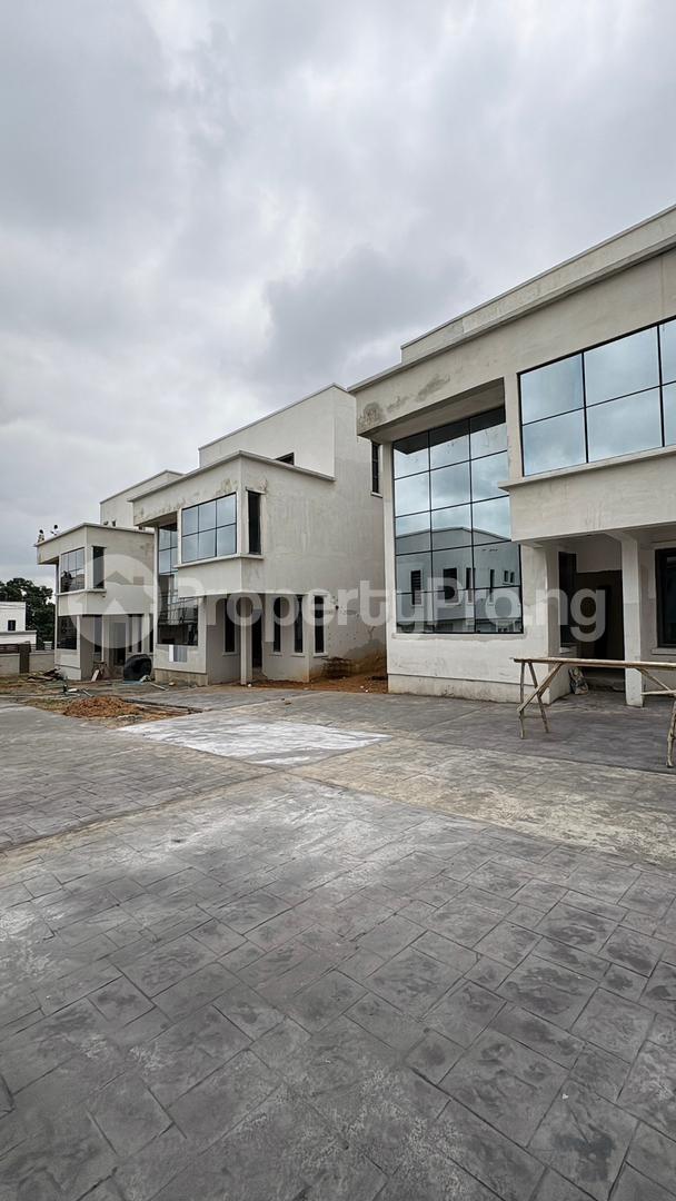 4 bedroom House for sale Chief Oyelade Estate, Oluyole Area Ibadan Oyo