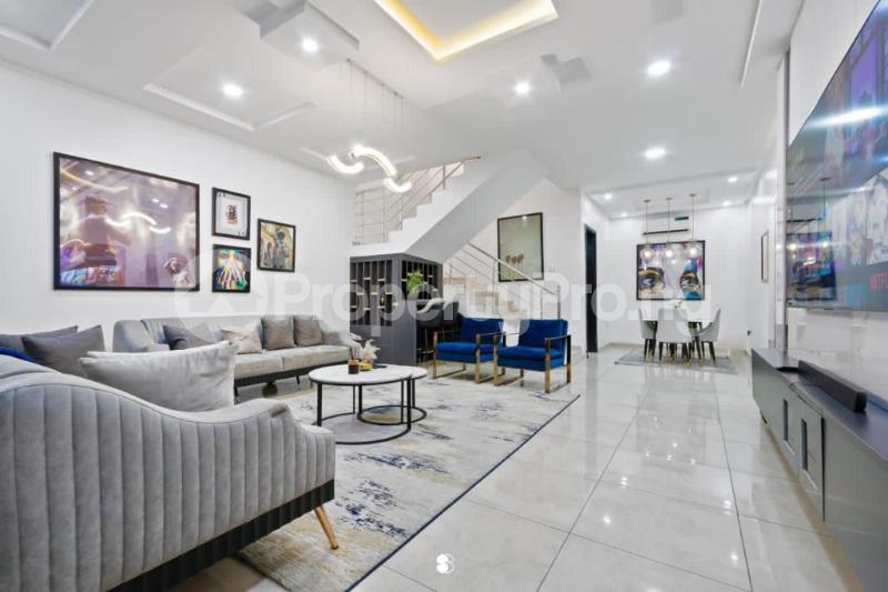 4 bedroom House for shortlet ONIRU Victoria Island Lagos