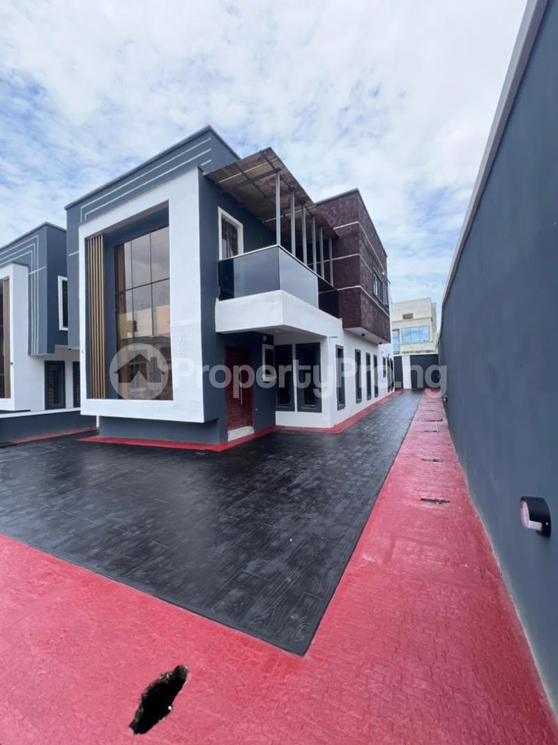 House for sale Chief Lateef Oyelade Gra Oluyole Industrial Estate Pol Ibadan Oluyole Estate Ibadan Oyo