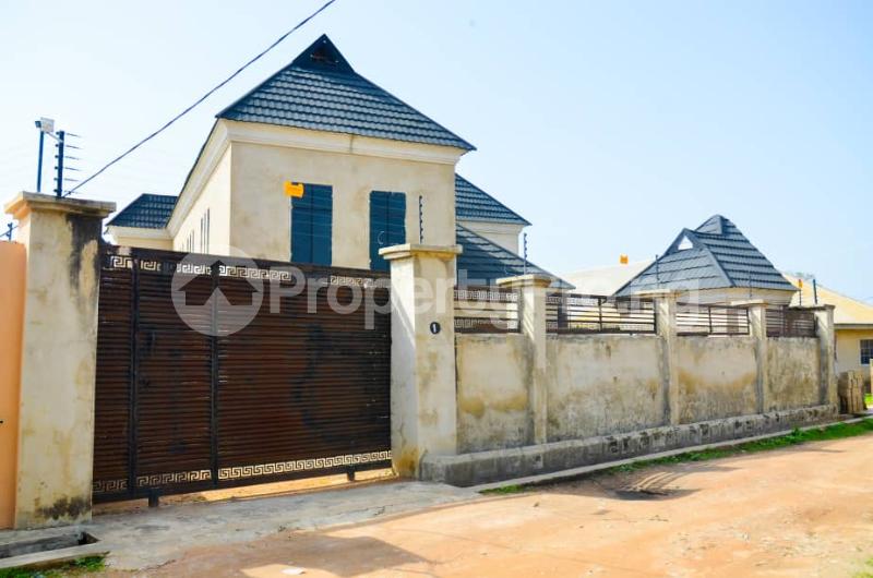 House for sale Idi Ahun Elebu Off Akala Express Simeone Akala Express Ibadan Oyo