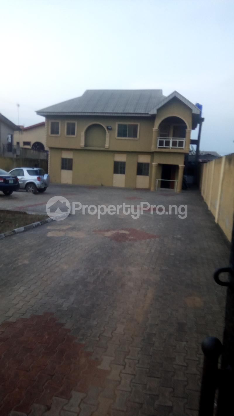 4 bedroom House for sale Wale Ariwola Street Bucknor Isolo Lagos