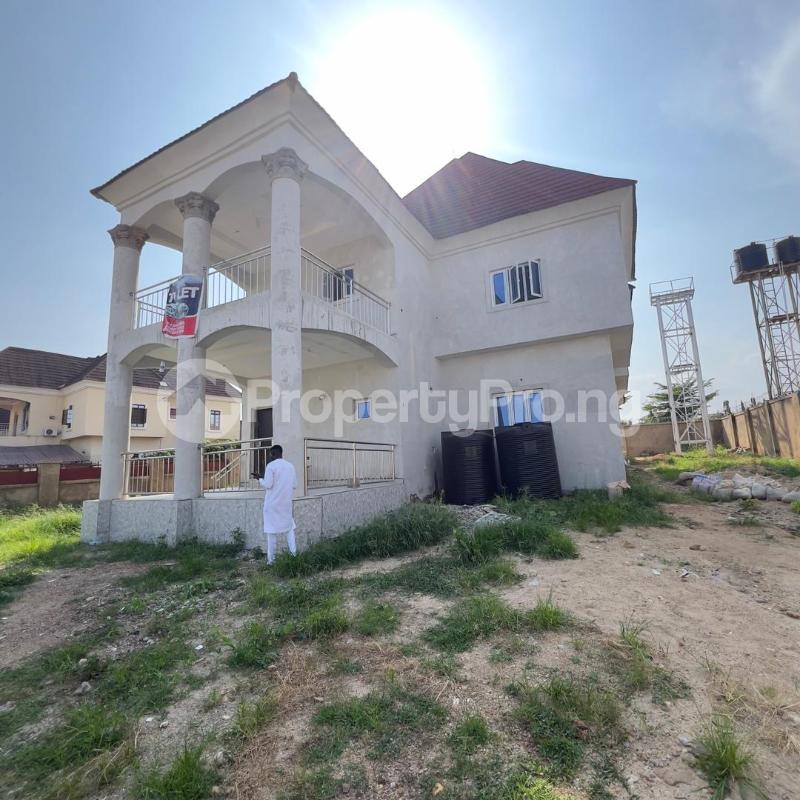 4 bedroom House for rent  Life Camp Abuja