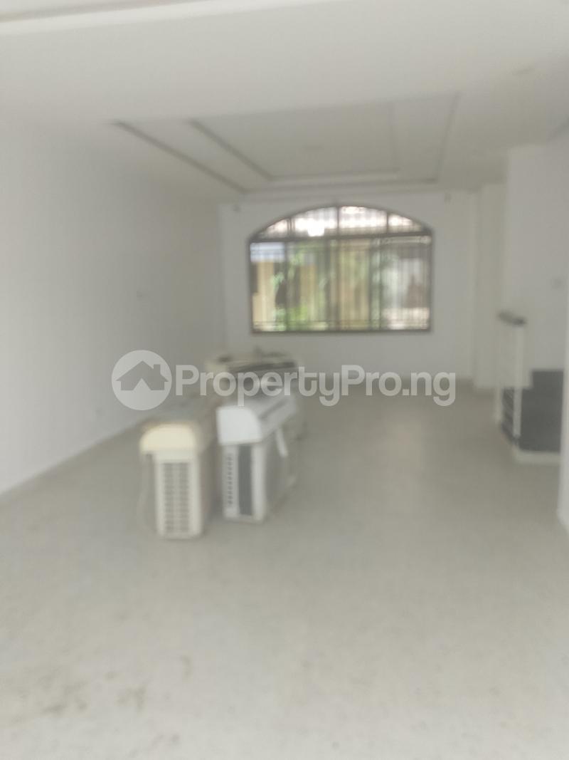 4 bedroom Commercial Property for rent Estate Adeola Odeku Victoria Island Lagos