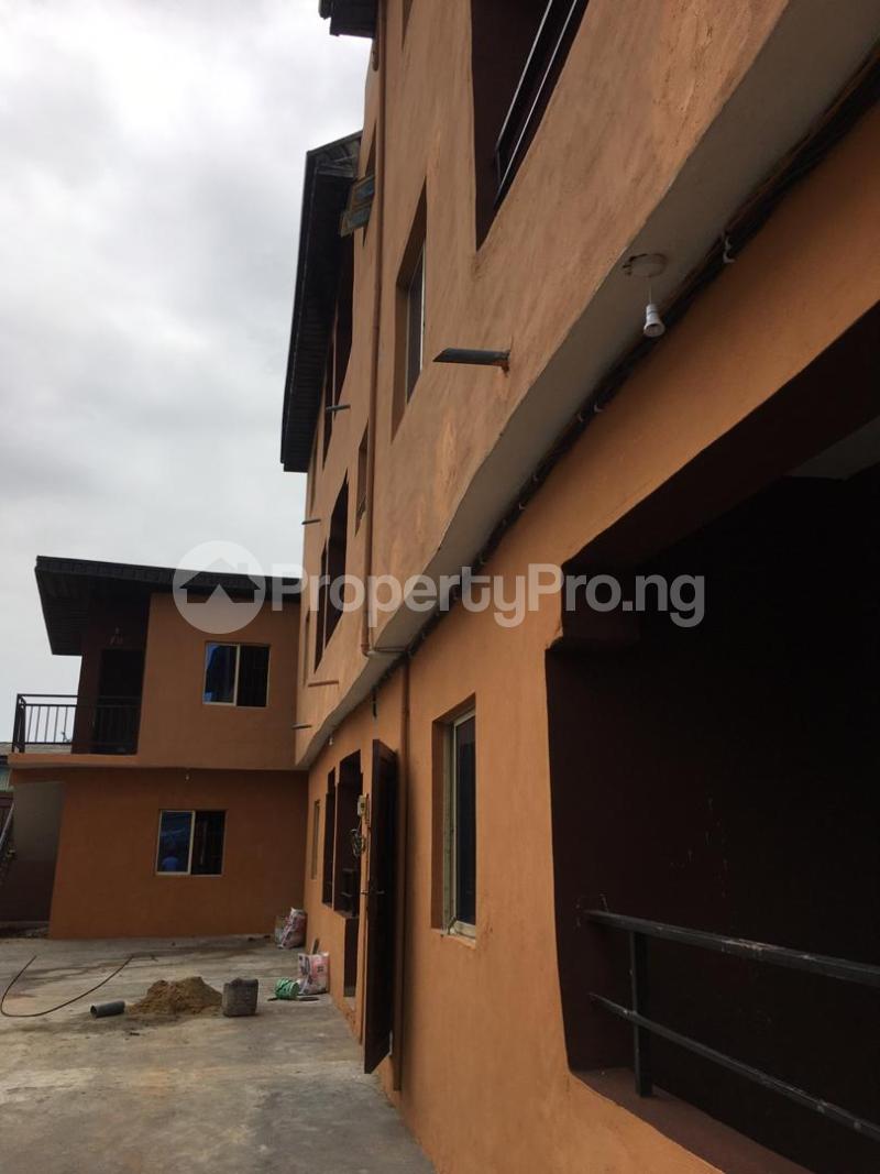 4 bedroom House for sale Alimosho Lagos