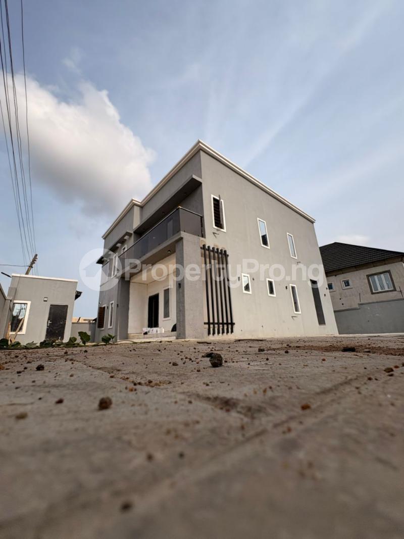 4 bedroom House for sale Palace Estate, Akala, Akobo Ibadan Oyo - 9