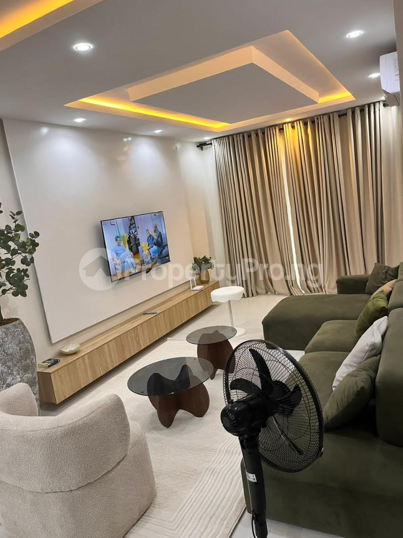 4 bedroom Flat / Apartment for shortlet Maryland Lagos